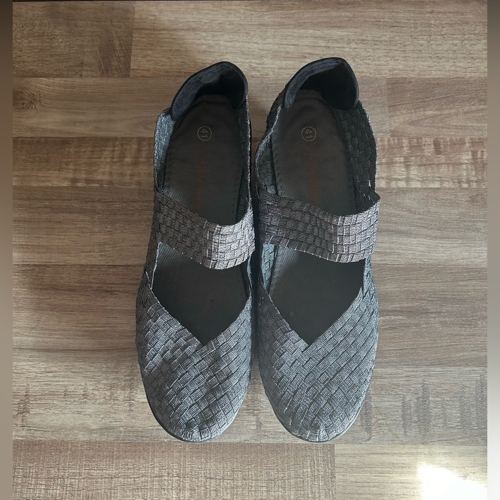 Bernie Mev shoes